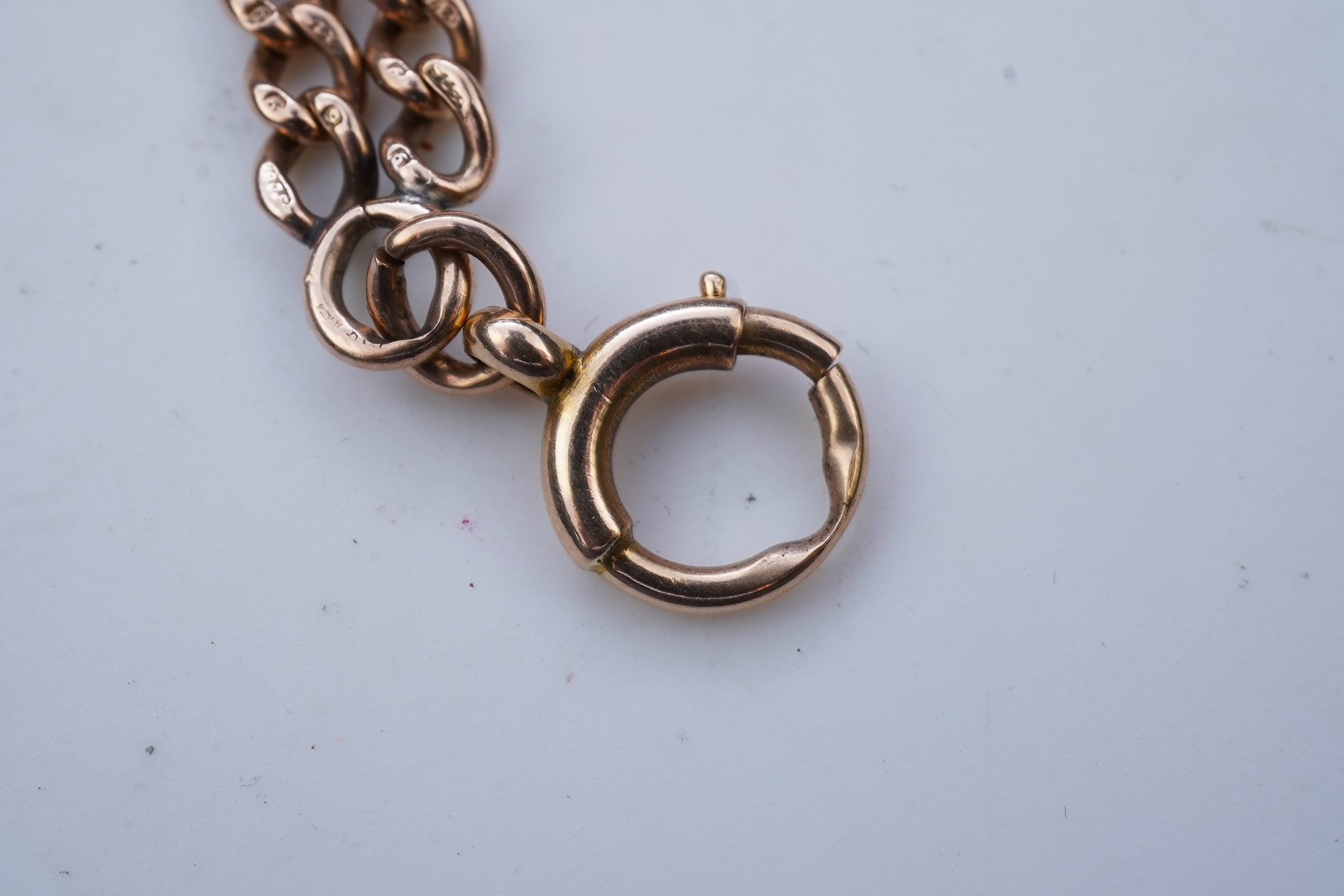 A gold bracelet, circa 1915